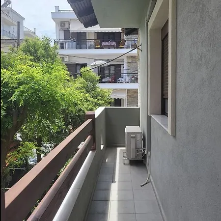 Cosy Vacation In Peraia Apartment Exterior photo